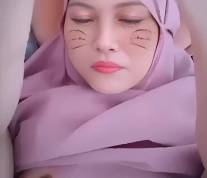 Bokep Jilbab – Tante Ngangkang Cantik Banget